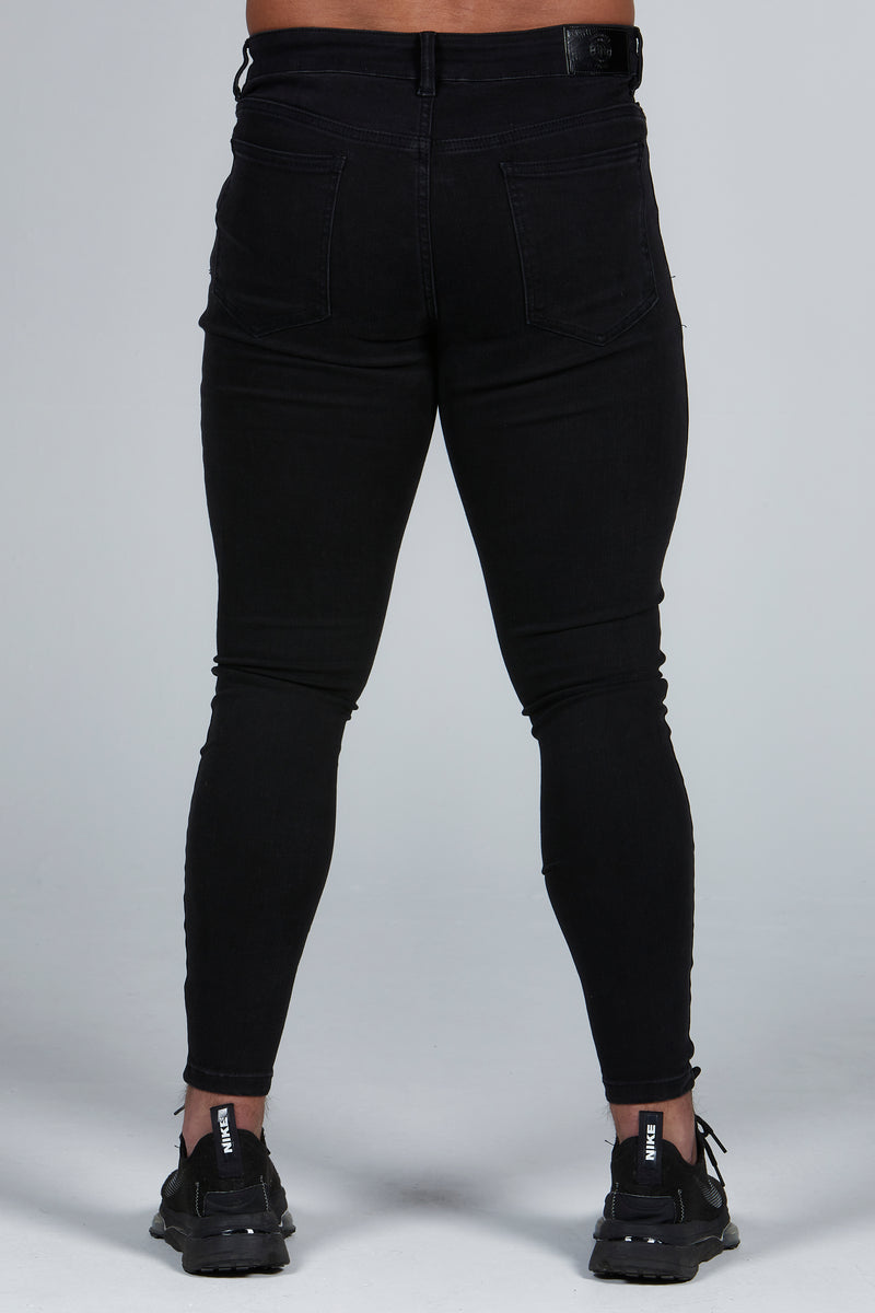 Black Jeans – Distressed Knee